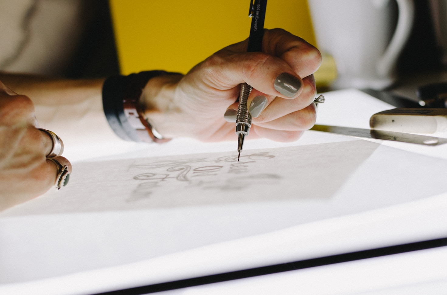 Att kombinera tradition och innovation i design